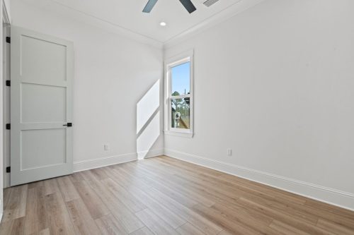 FEAT-LFSAL121725KMP8